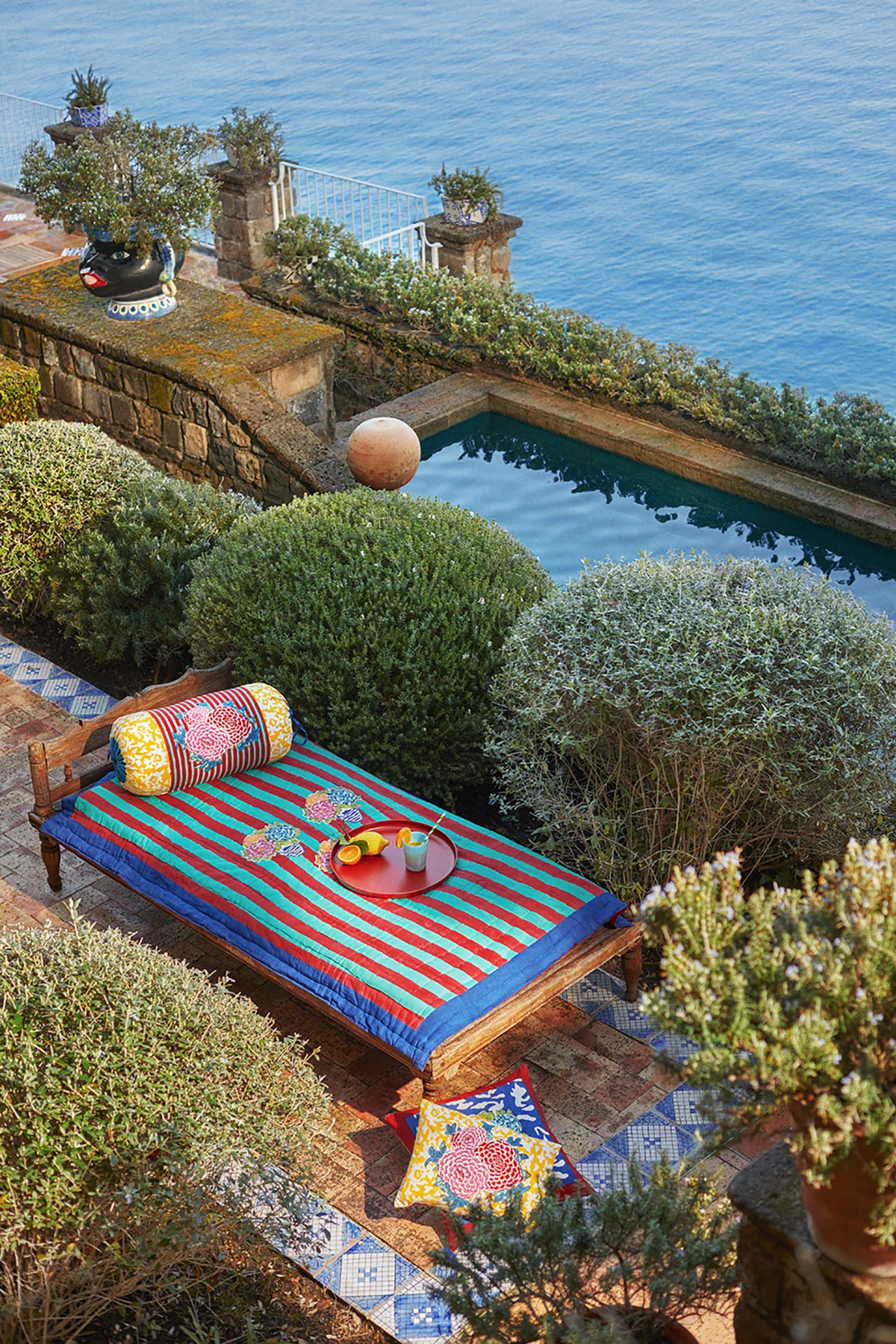 Madame Figaro - La Minervetta Special